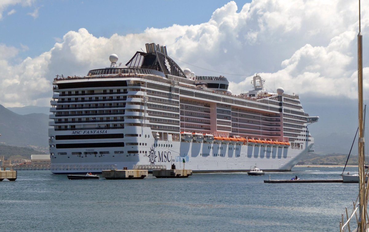 MSC Fantasia круизный лайнер