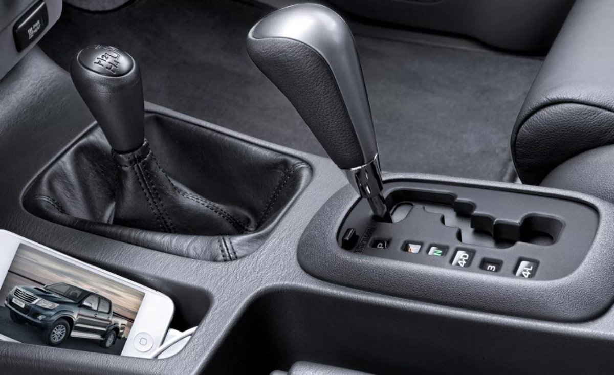 Тойота Хайлюкс 7 поколения