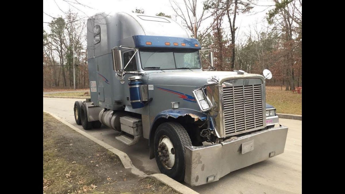 Freightliner Classic 2001