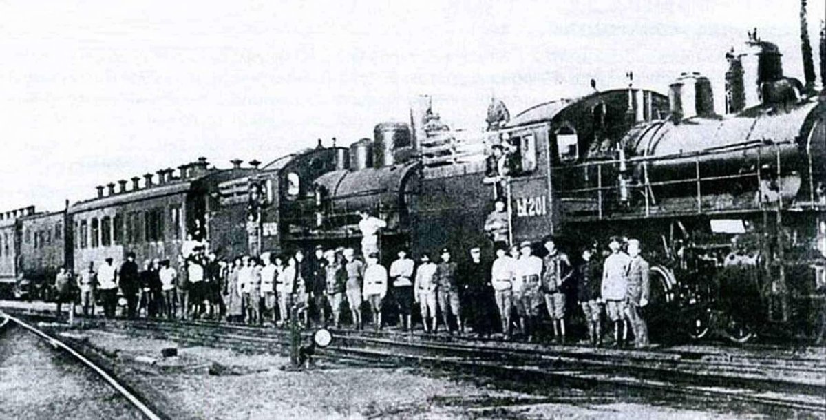 Бронепоезд Троцкого