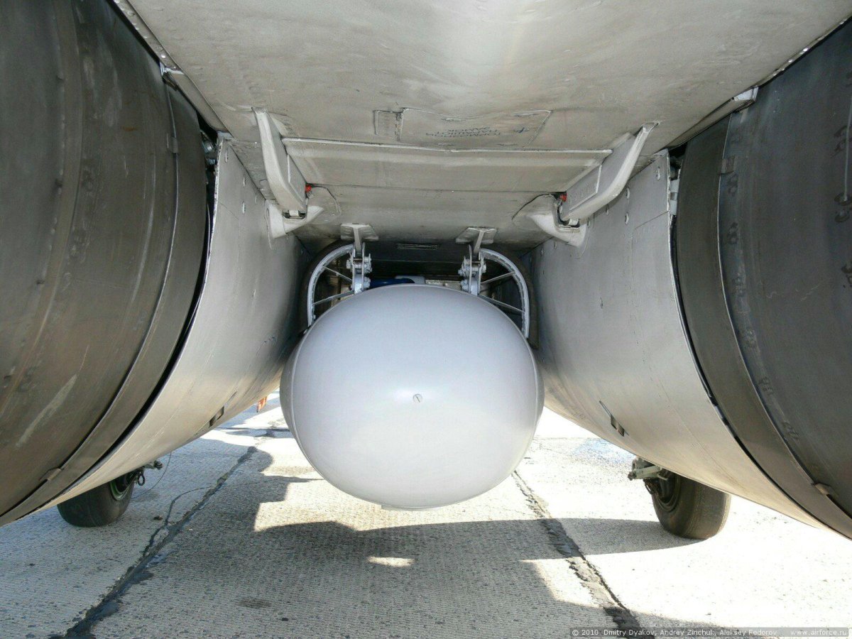 Топливный бак миг 29