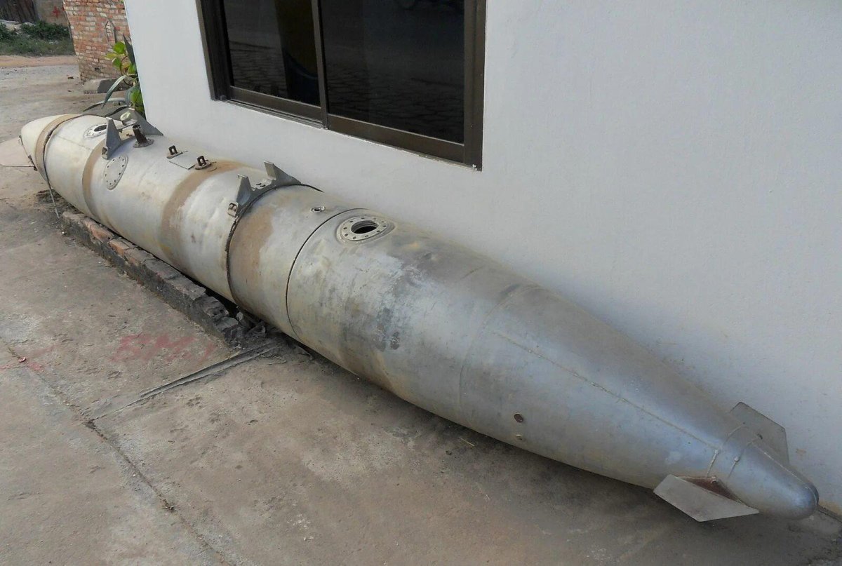 Подвесной топливный бак ПТБ 3000