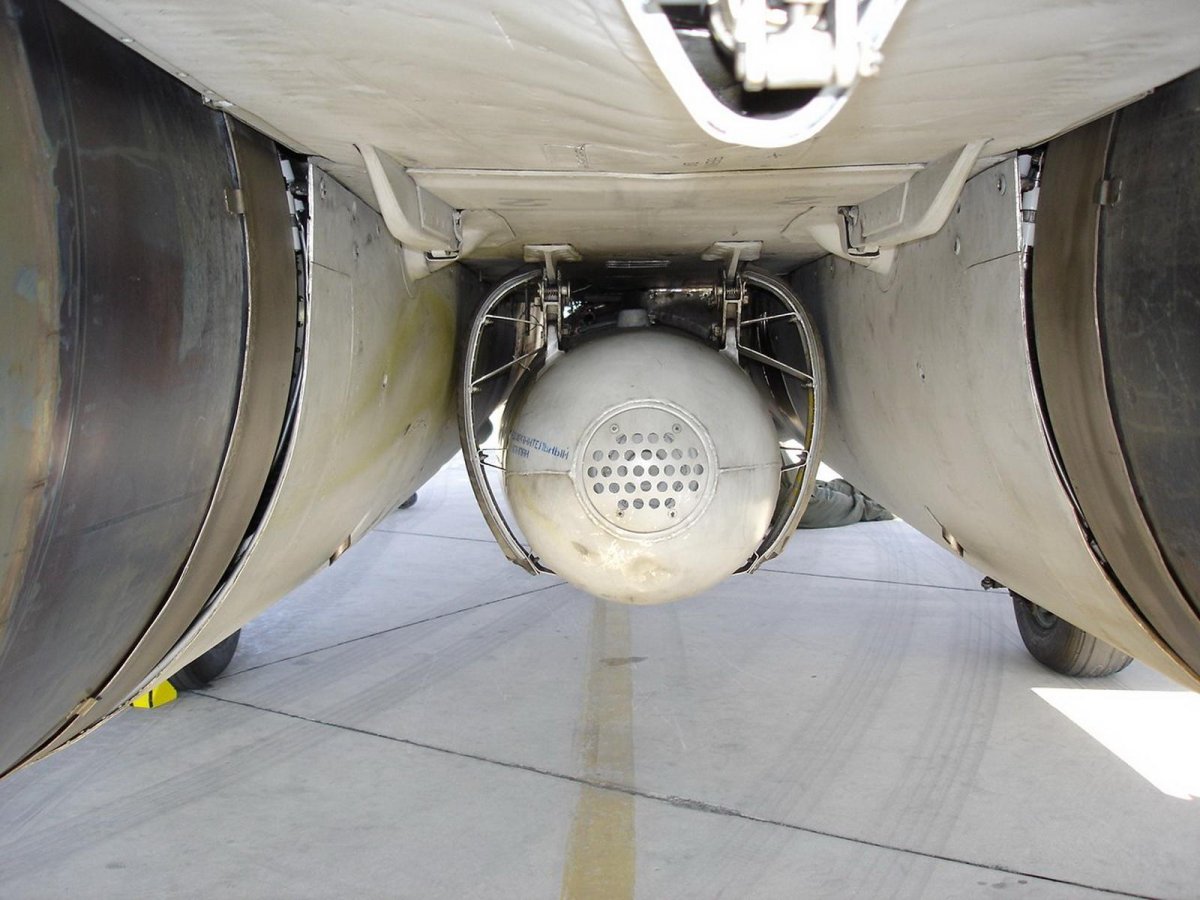 Миг 29 смт подвесной бак