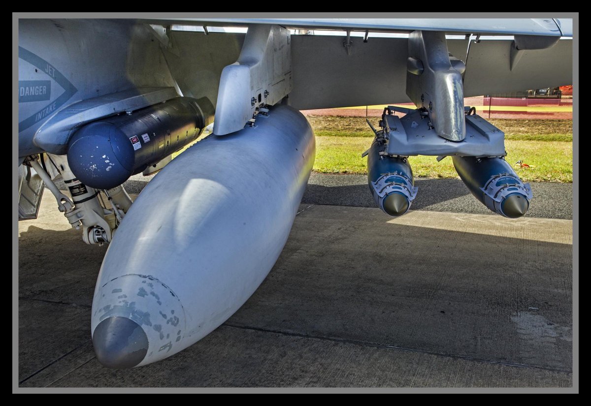 Самолетный топливный бак