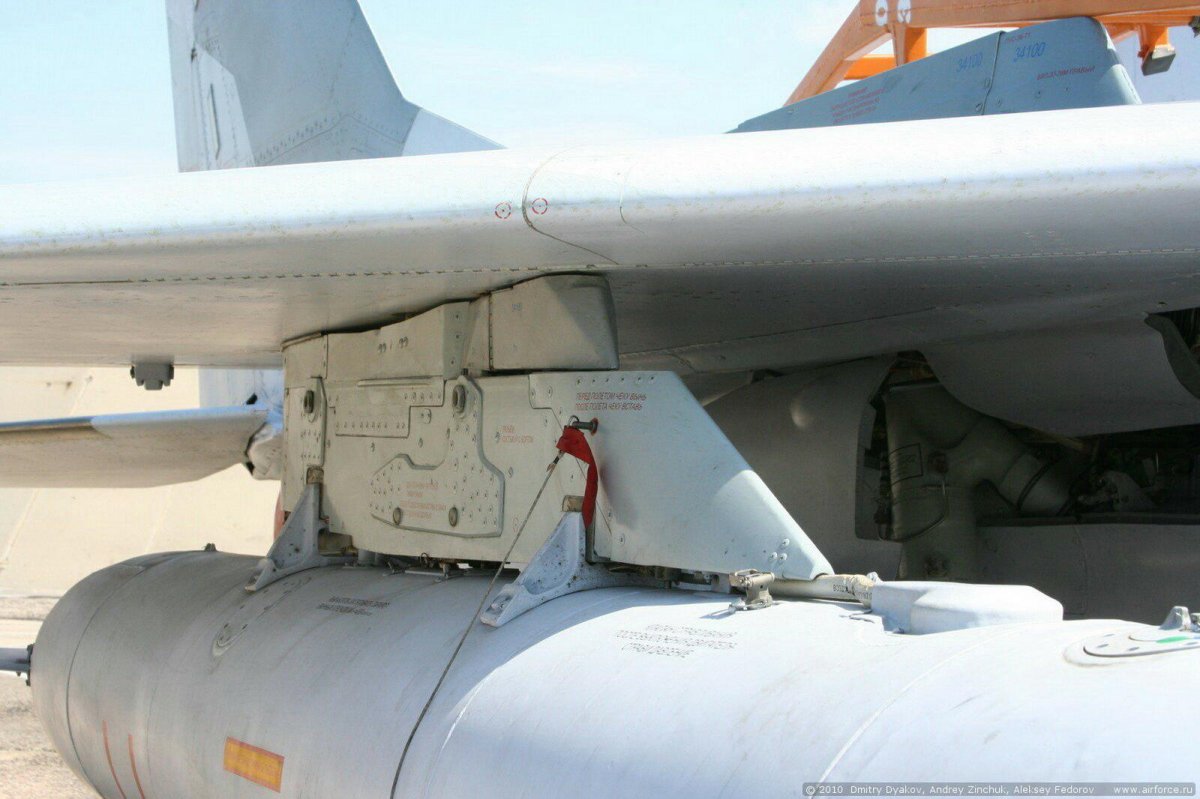 Топливные баки миг 29