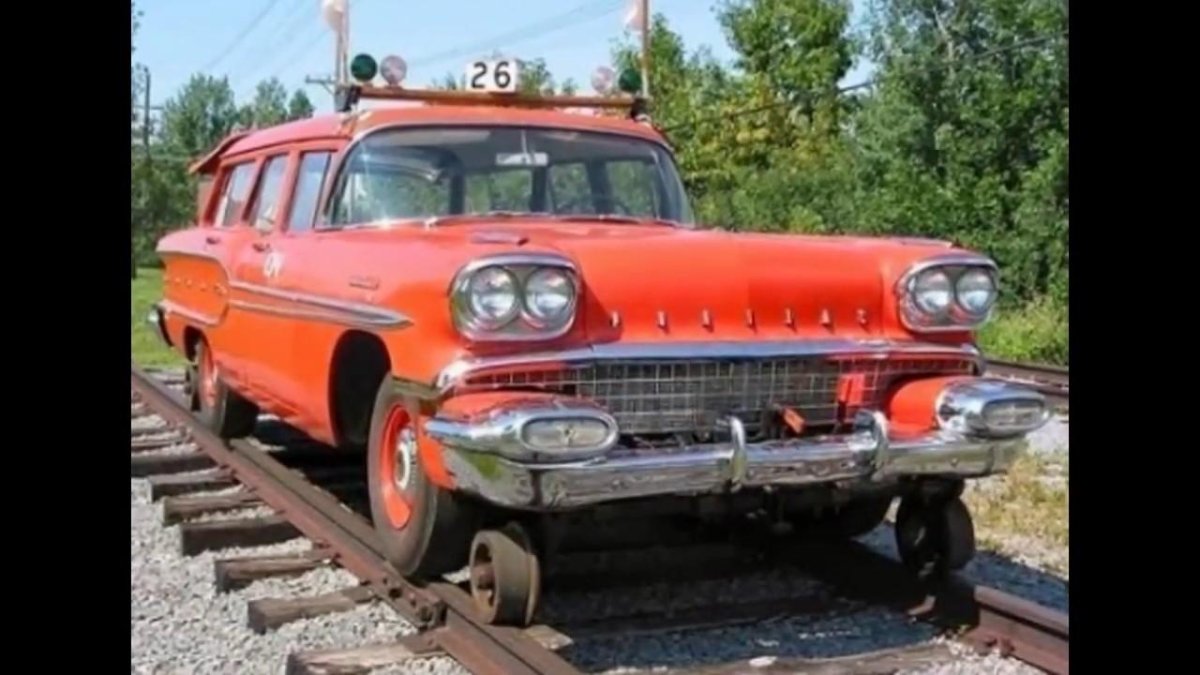 ЗИЛ 131 по рельсам