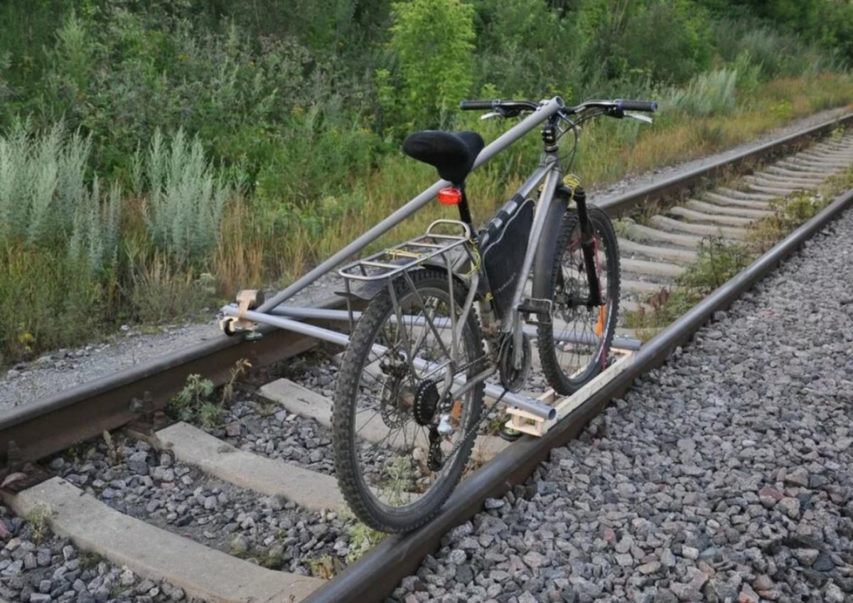 ВЕЛОДРЕЗИНА кузнечик