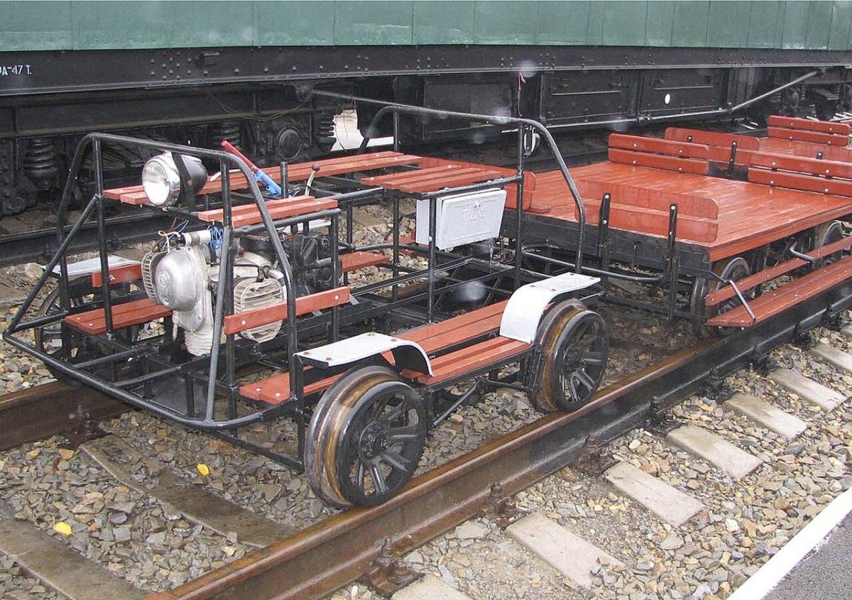 Дрезина ТД-5