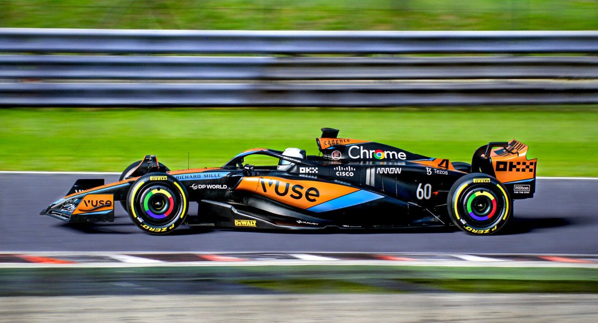 MCLAREN mcl60