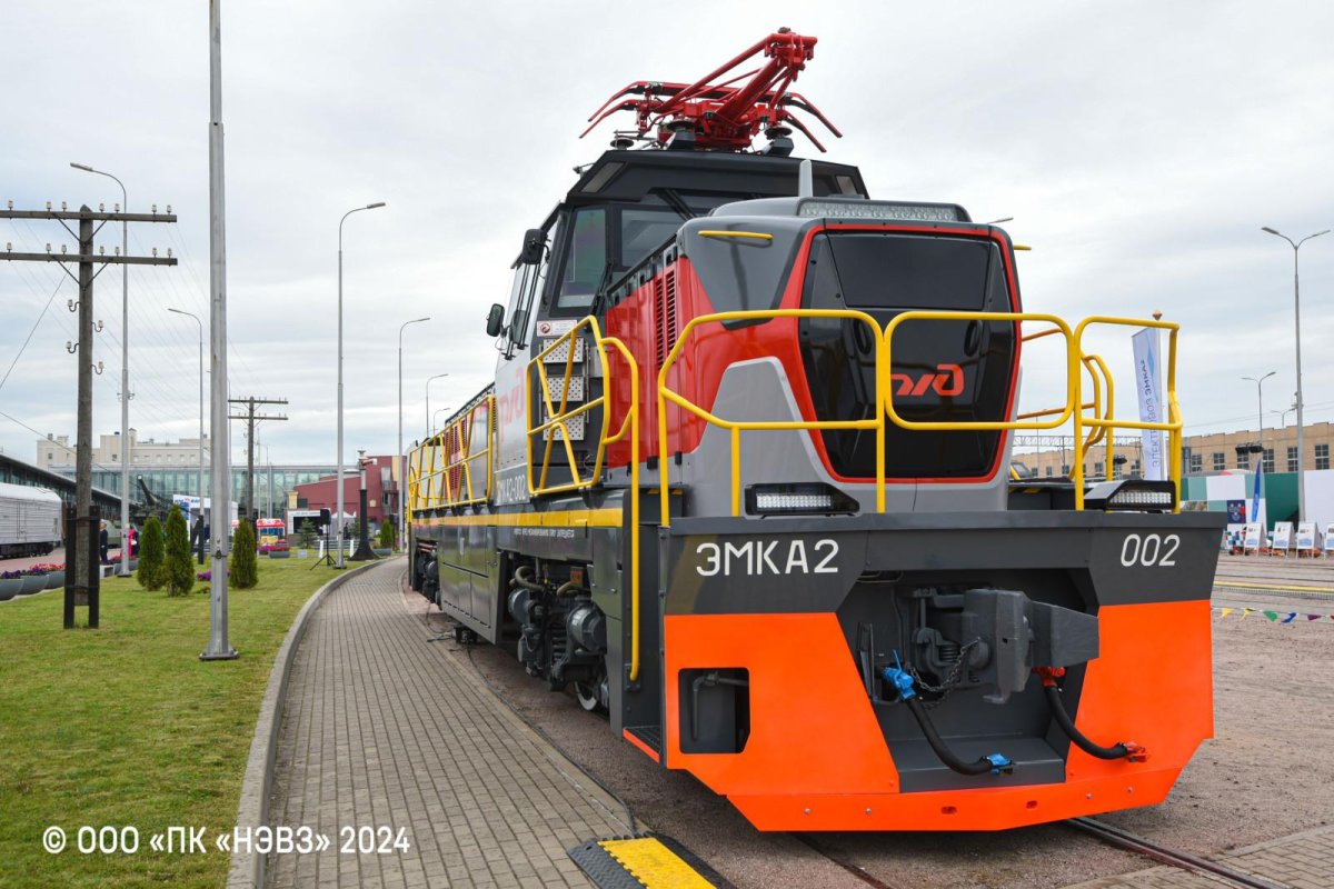 Эмка2 маневровый электровоз