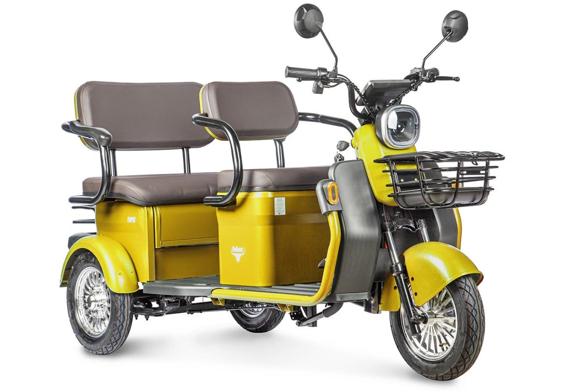 Электротрицикл rutrike