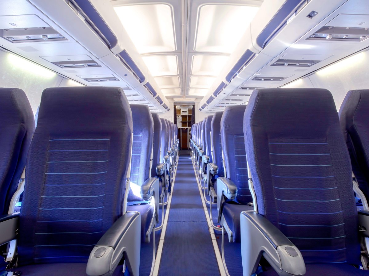 Самолет внутри