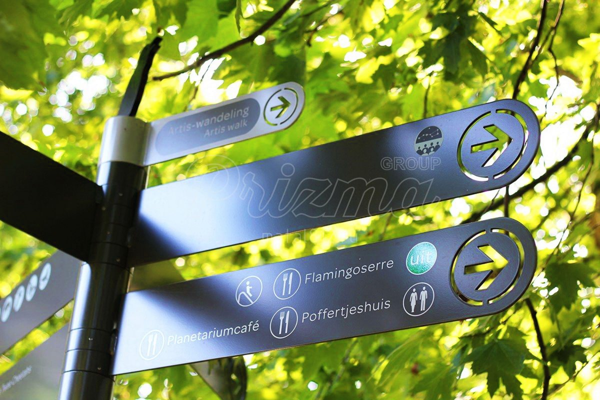 Уличные указатели