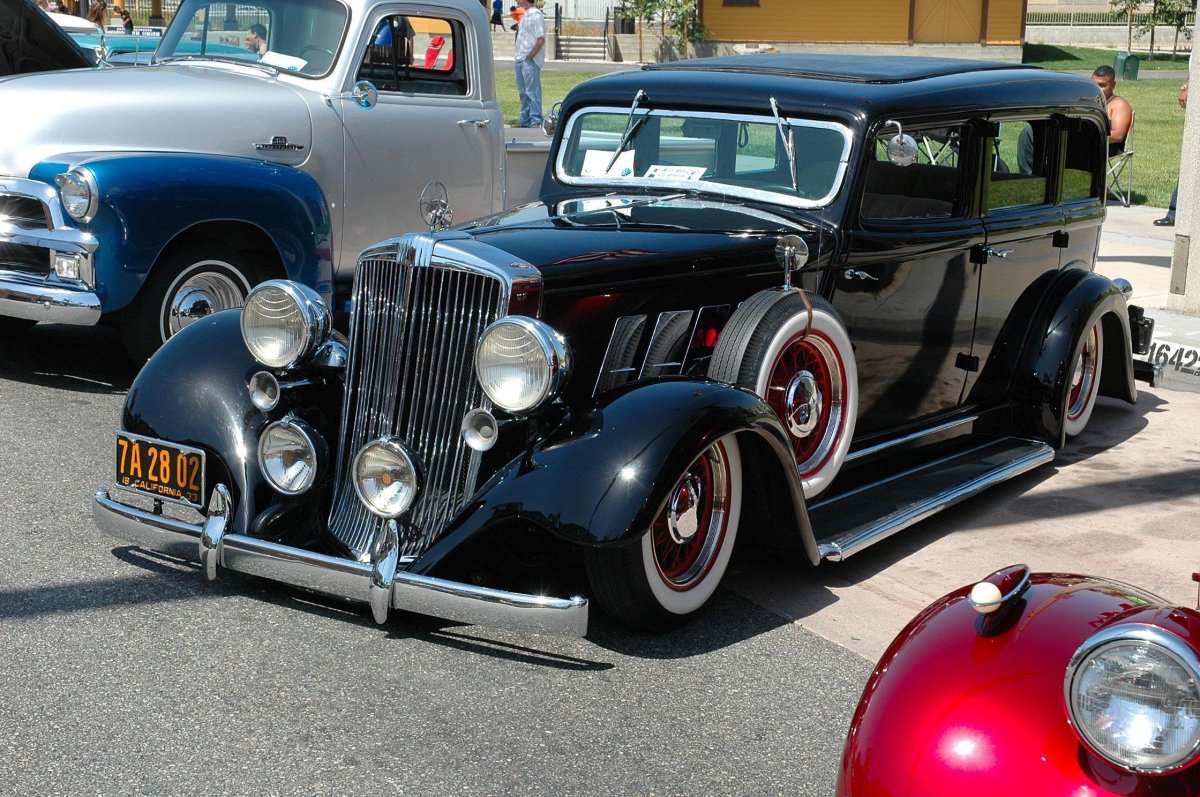 Машина гангстеров 30-х годов