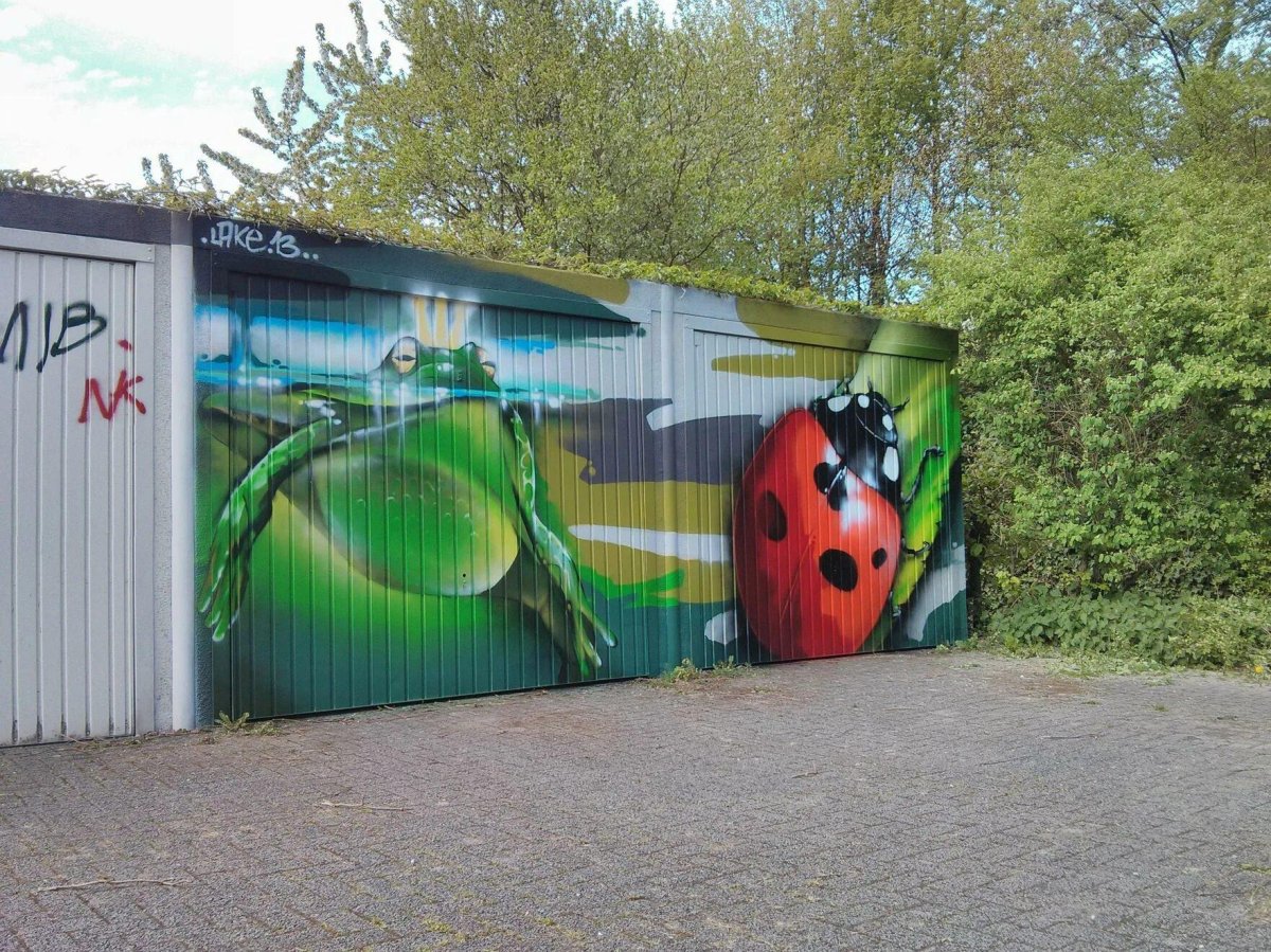 Разрисованные гаражи