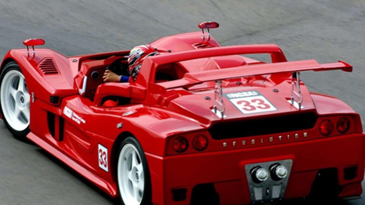 Лада революшен 2