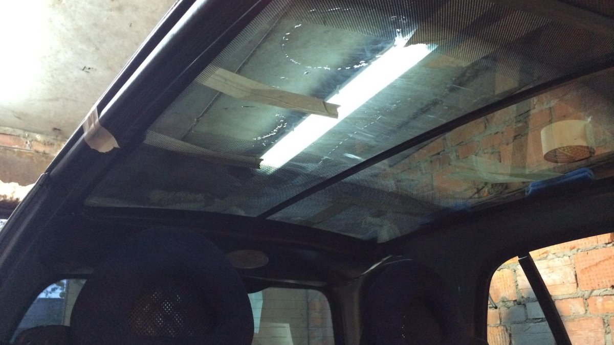 Нива с панорамной крышей