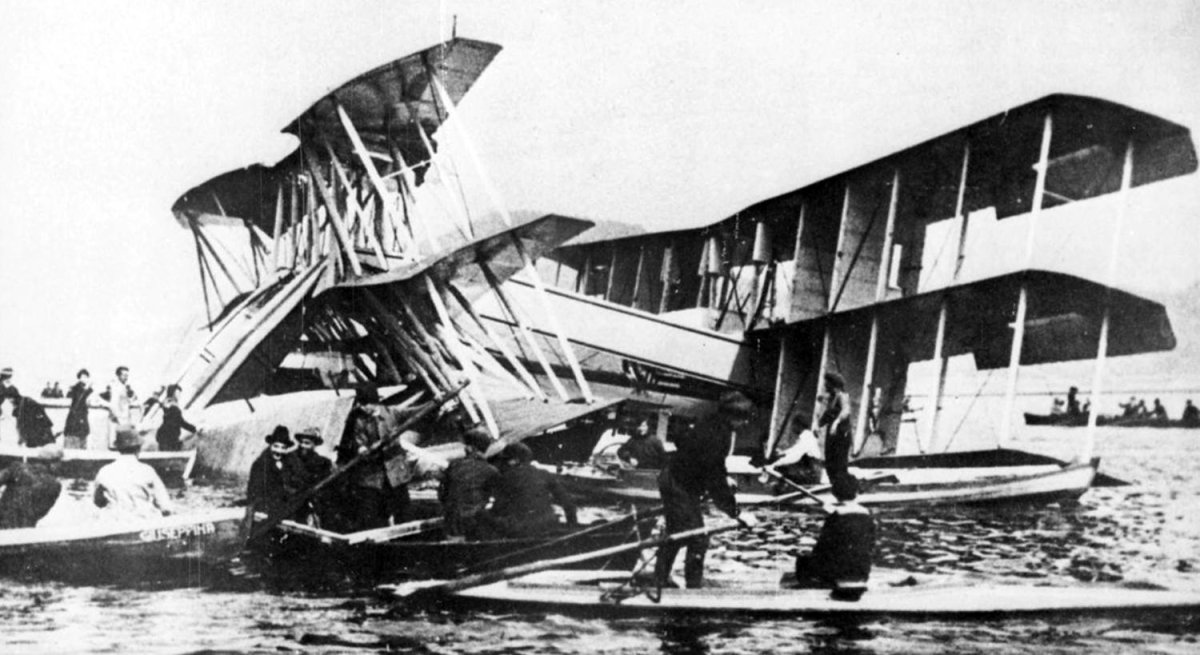 Самолет Caproni CA.60
