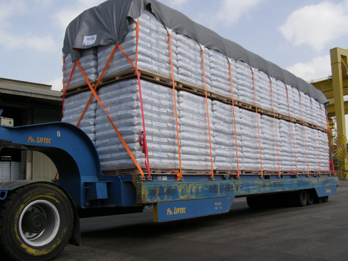 КАМАЗ негабарит 30 метров