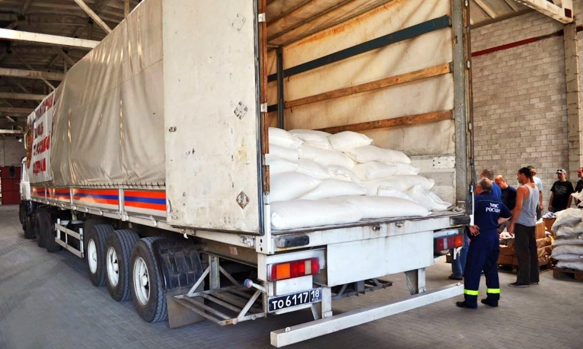 Разгрузка фуры