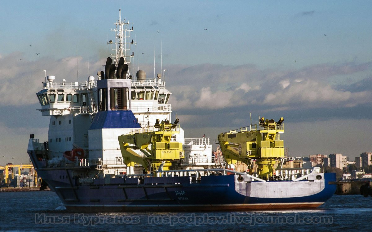 Судно тылового обеспечения 23120