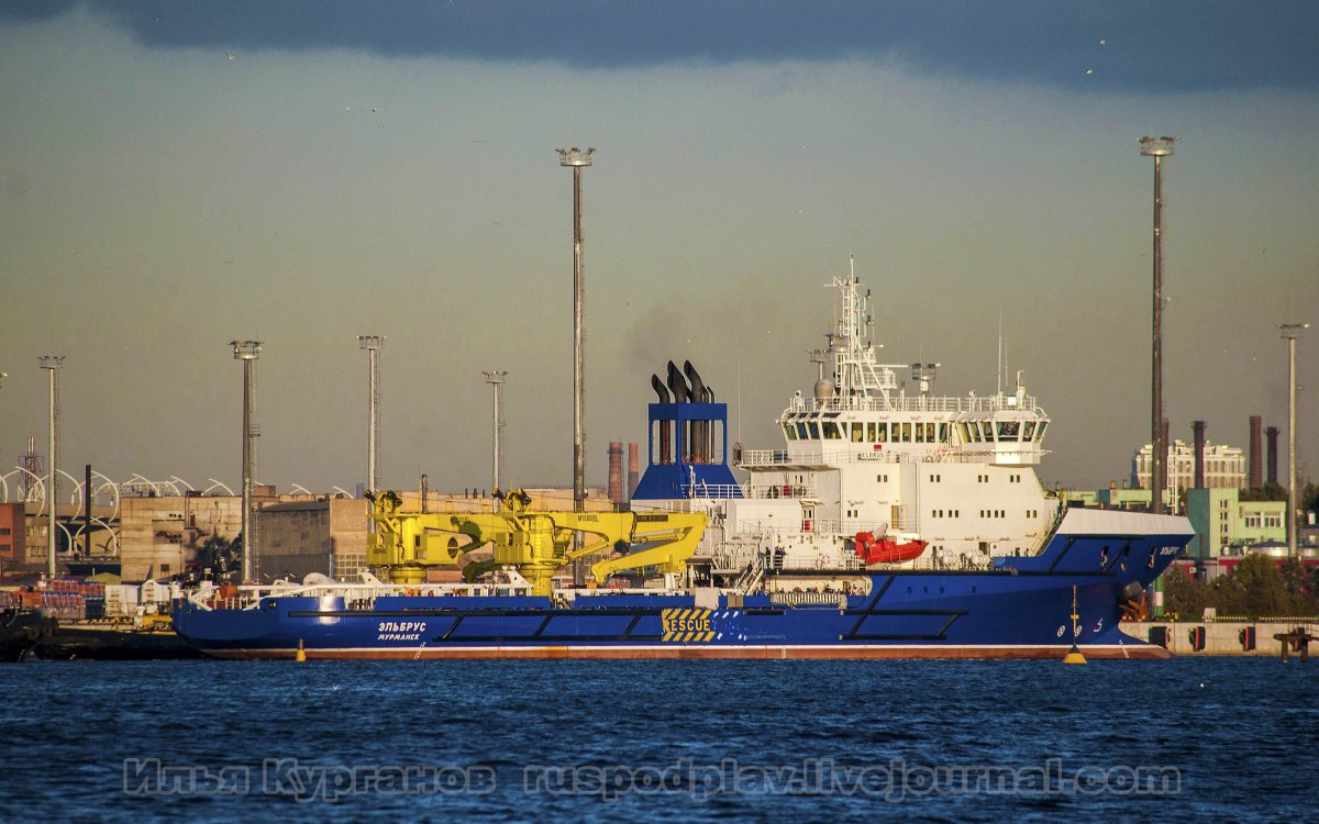 Судно тылового обеспечения 23120