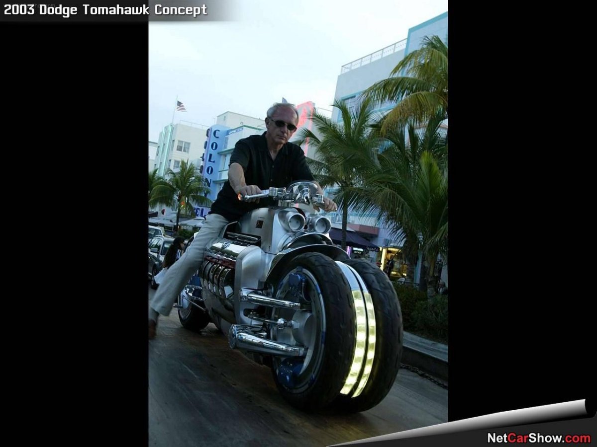 Концепт-байк dodge Tomahawk
