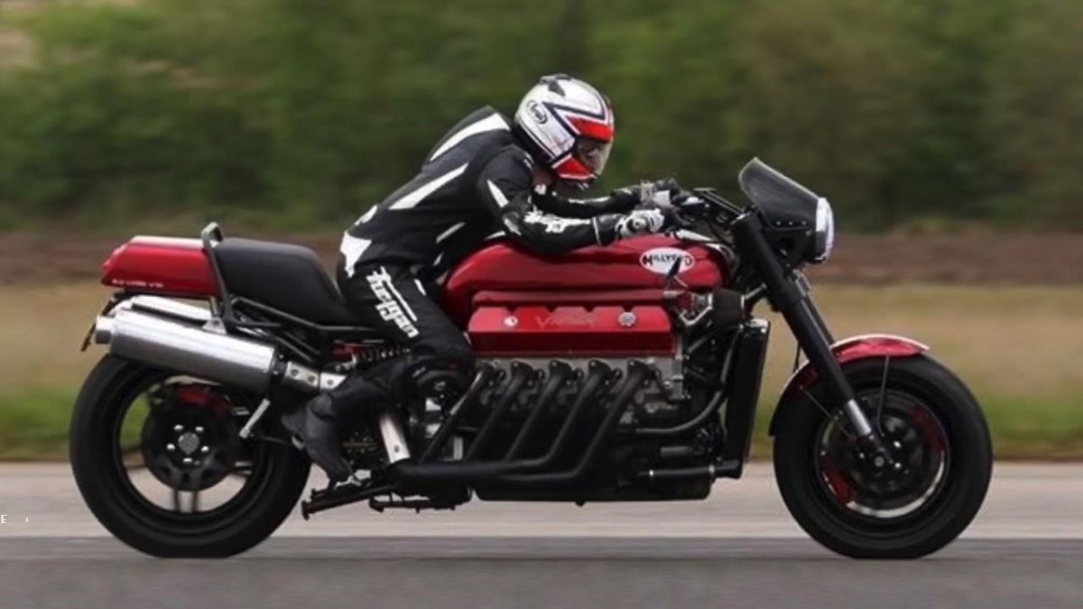 Мотоцикл с двигателем Додж Вайпер