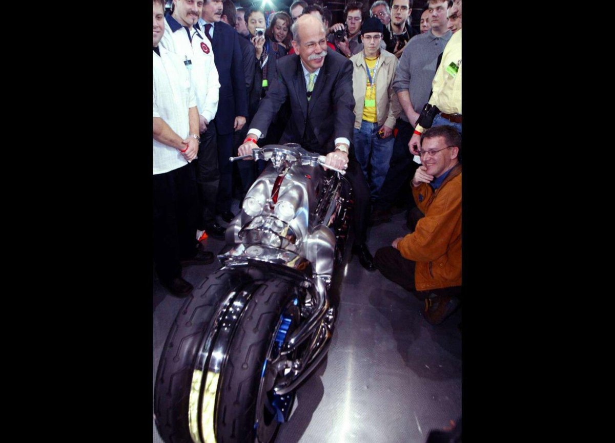 Дуэль томагавк мотоцикл