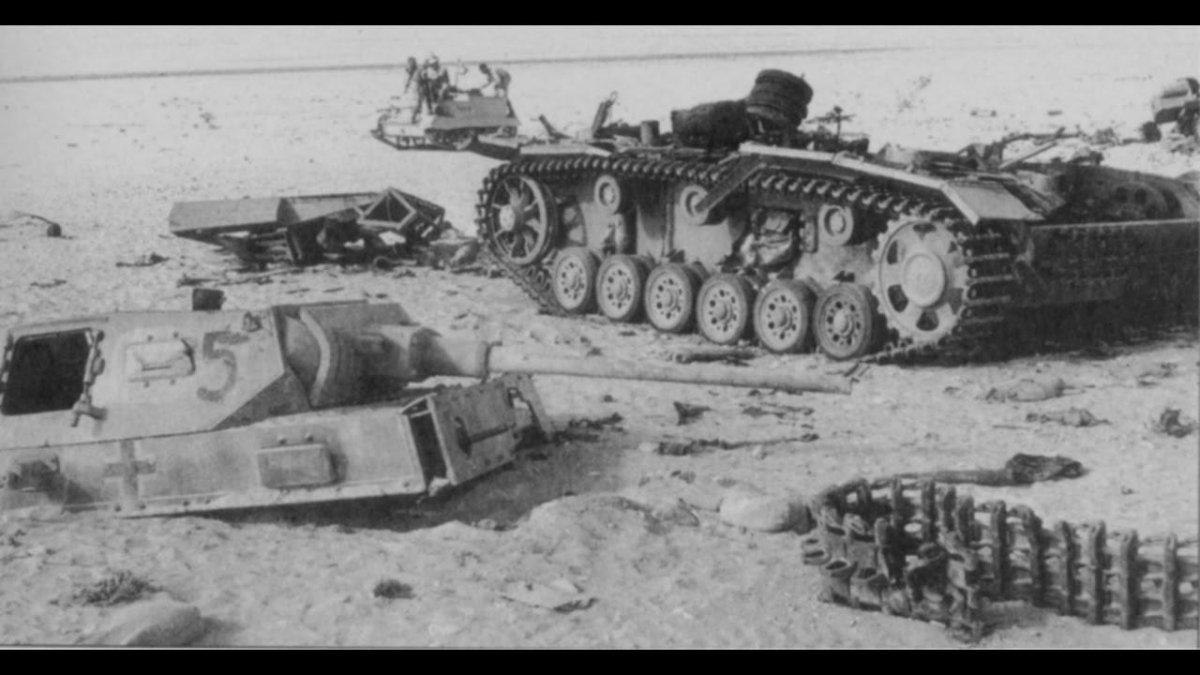 Танк Panzer 3 подбитый