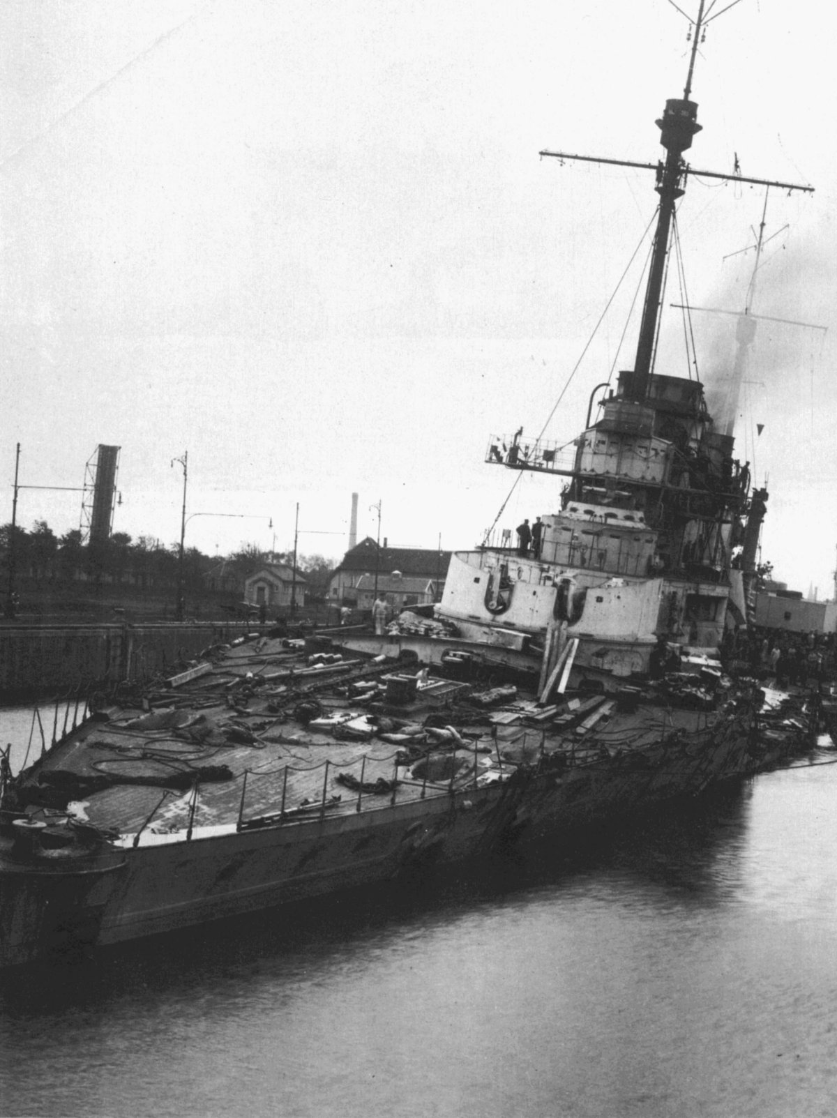 Крейсер Зейдлиц после Ютландского сражения