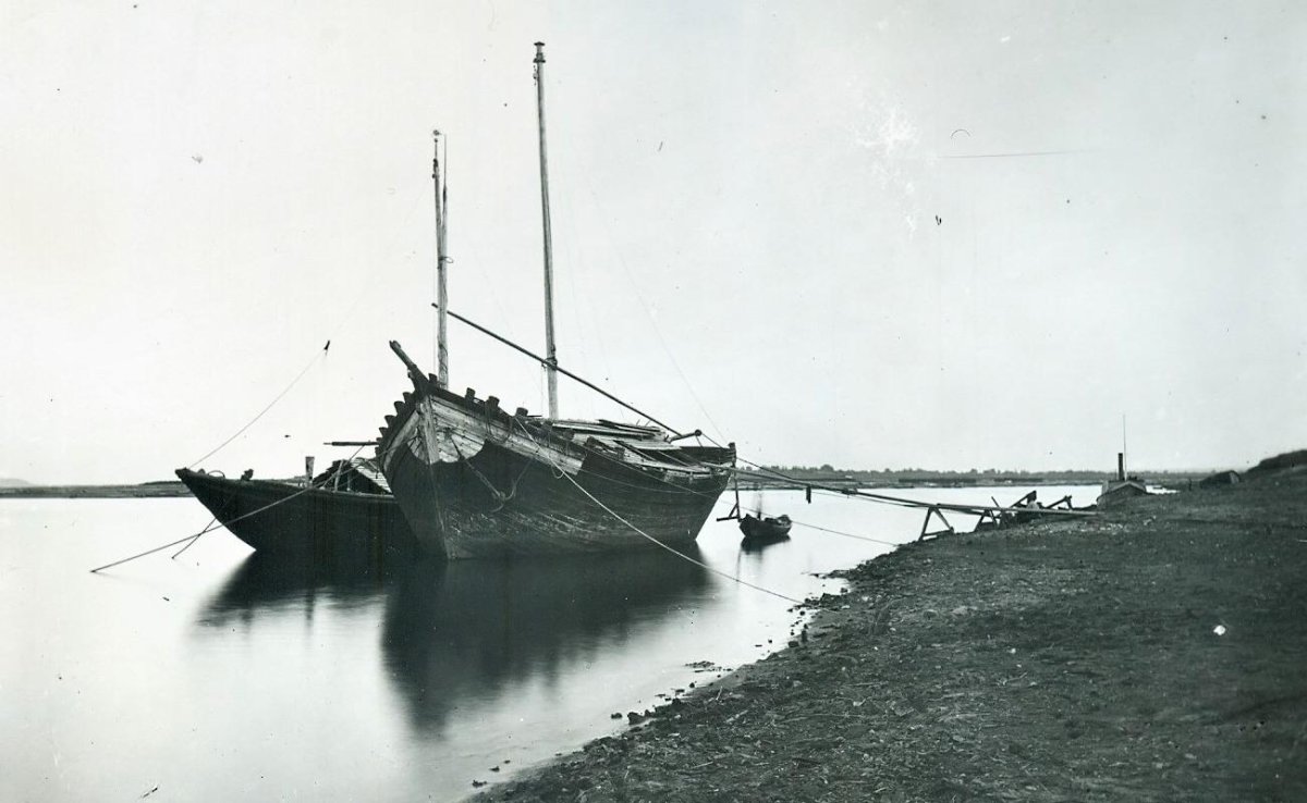 “Баржи на Волге” Яков Вебер