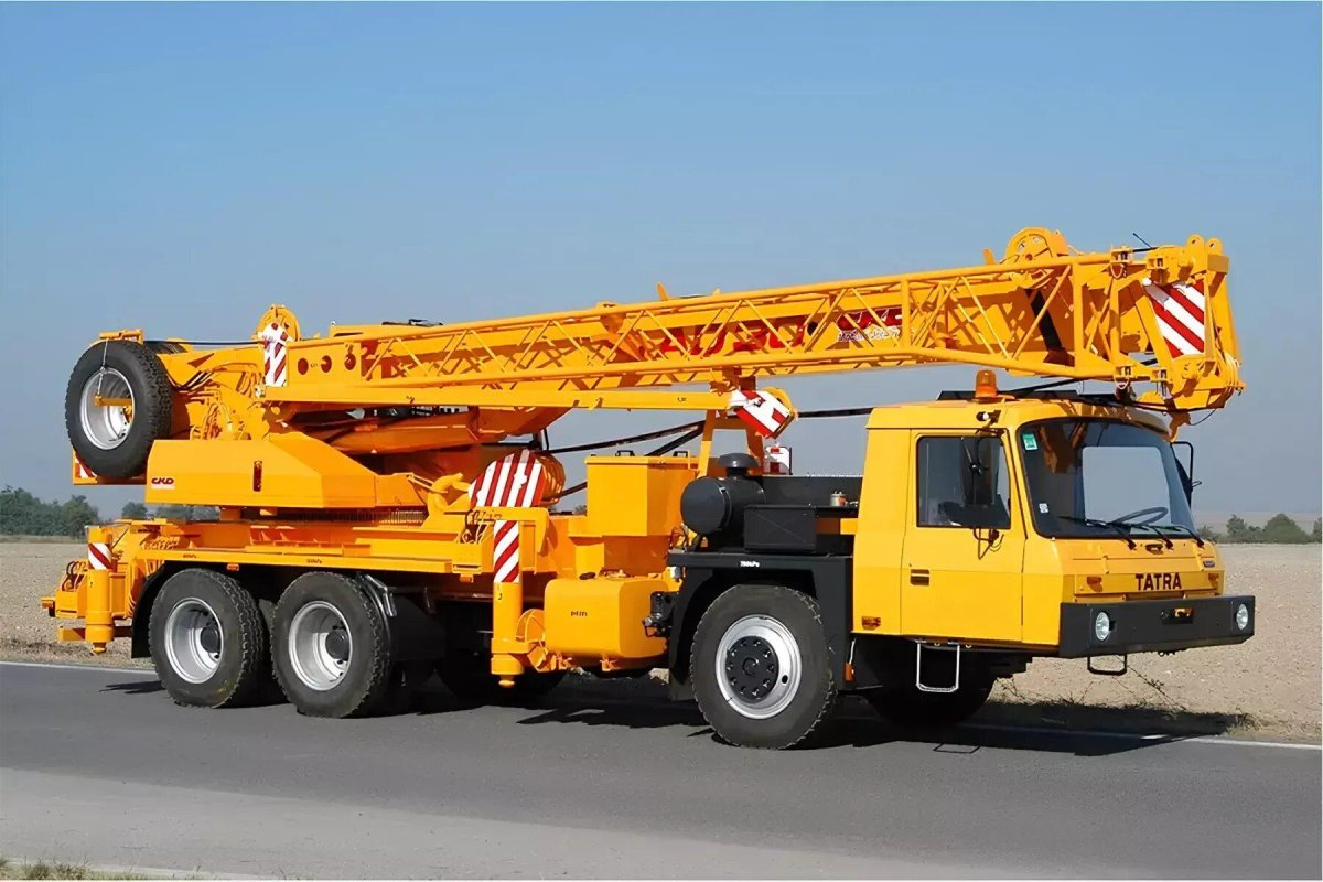 Кран Татра 25 тонн