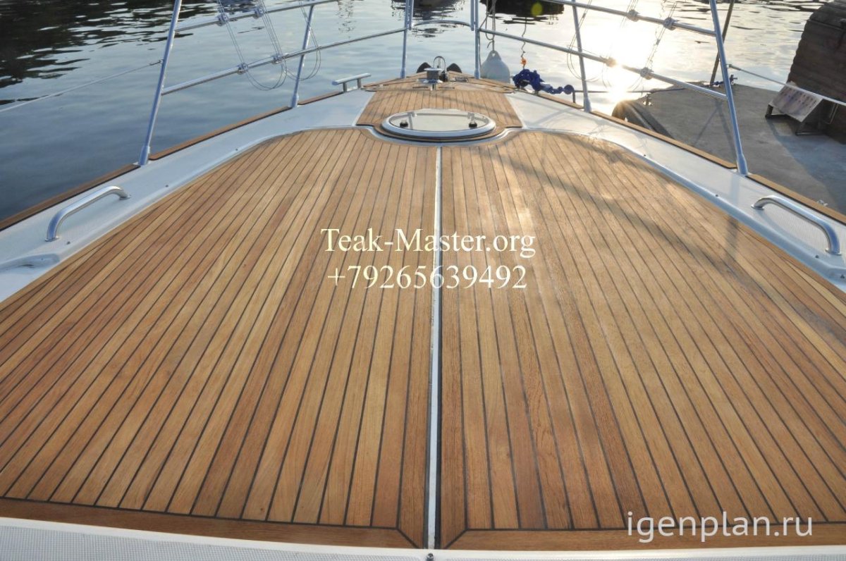 Палуба яхты тик