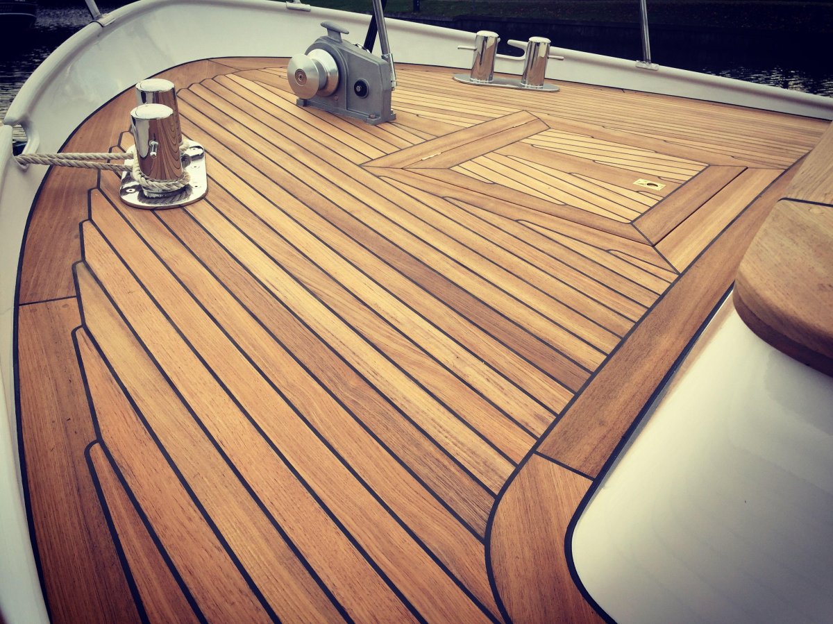 Тиковая палуба