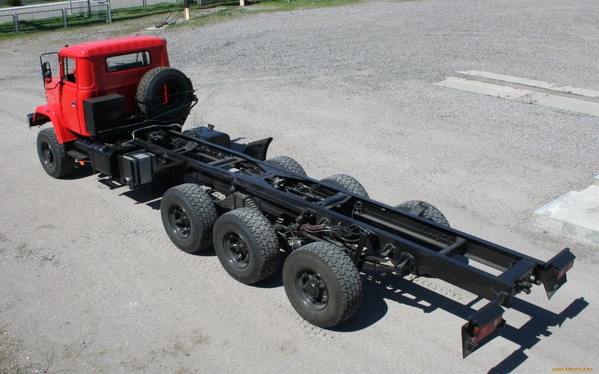 Шасси КРАЗ-7140н6, 8х6