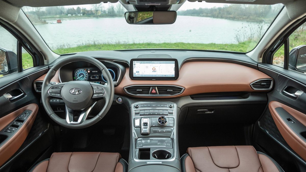 Hyundai Santa Fe 2021 Interior