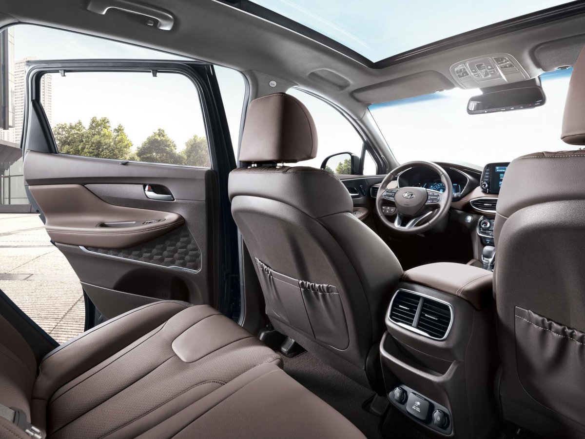 Hyundai Santa Fe 2021 салон