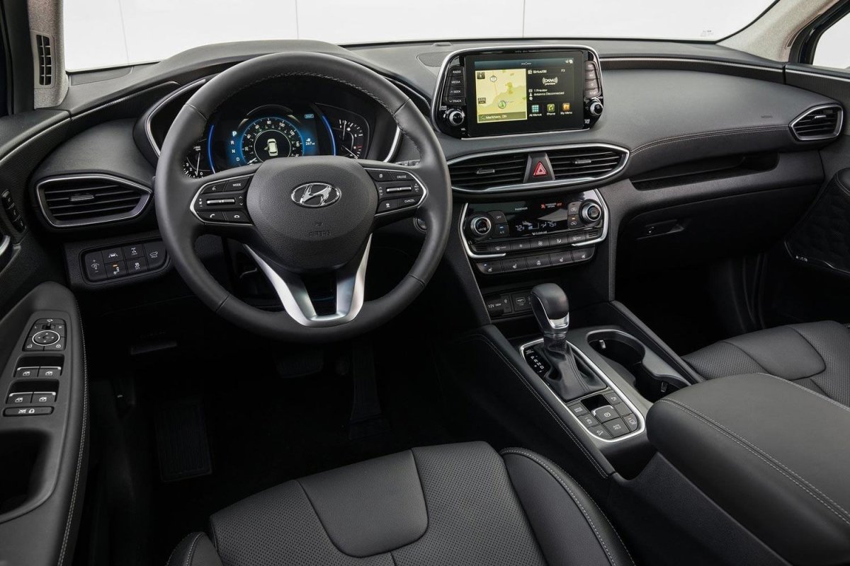 Hyundai Santa Fe 2019 интерьер