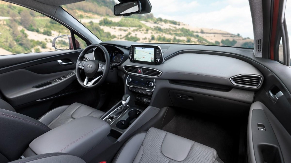 Hyundai Santa Fe 2019 салон