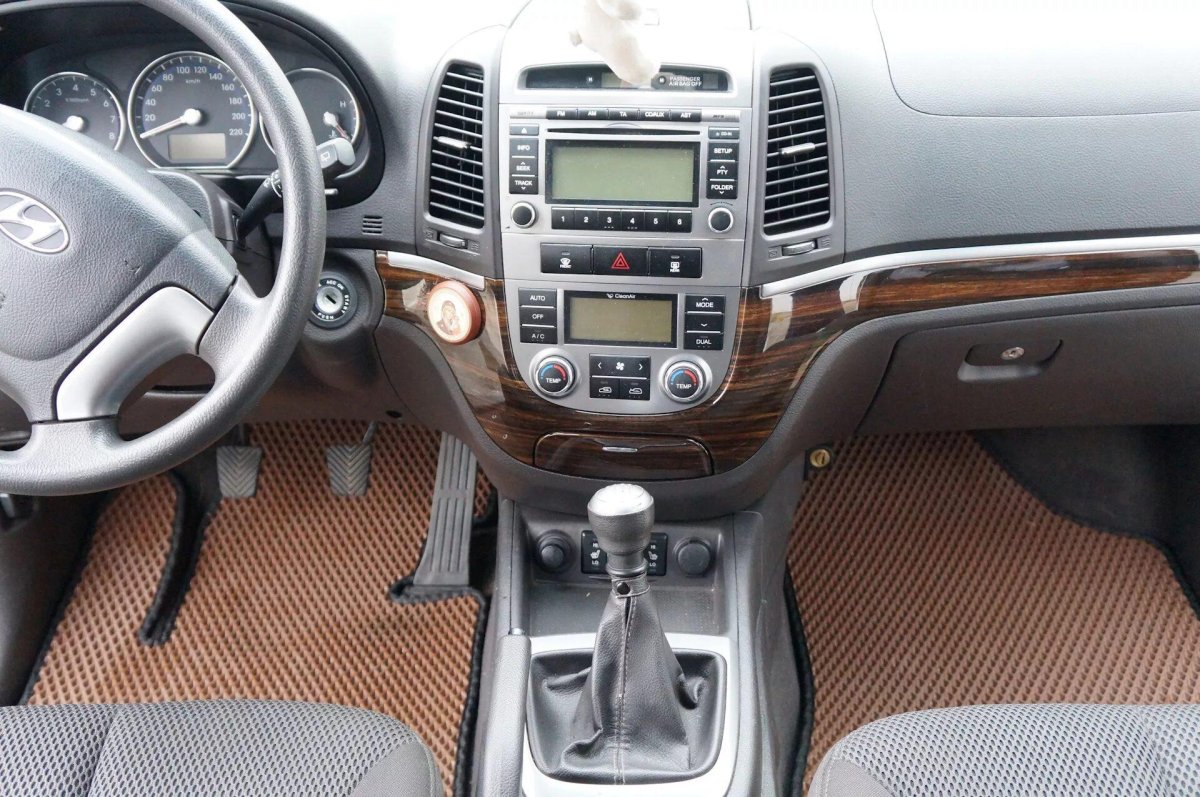 Hyundai Santa Fe 2 салон