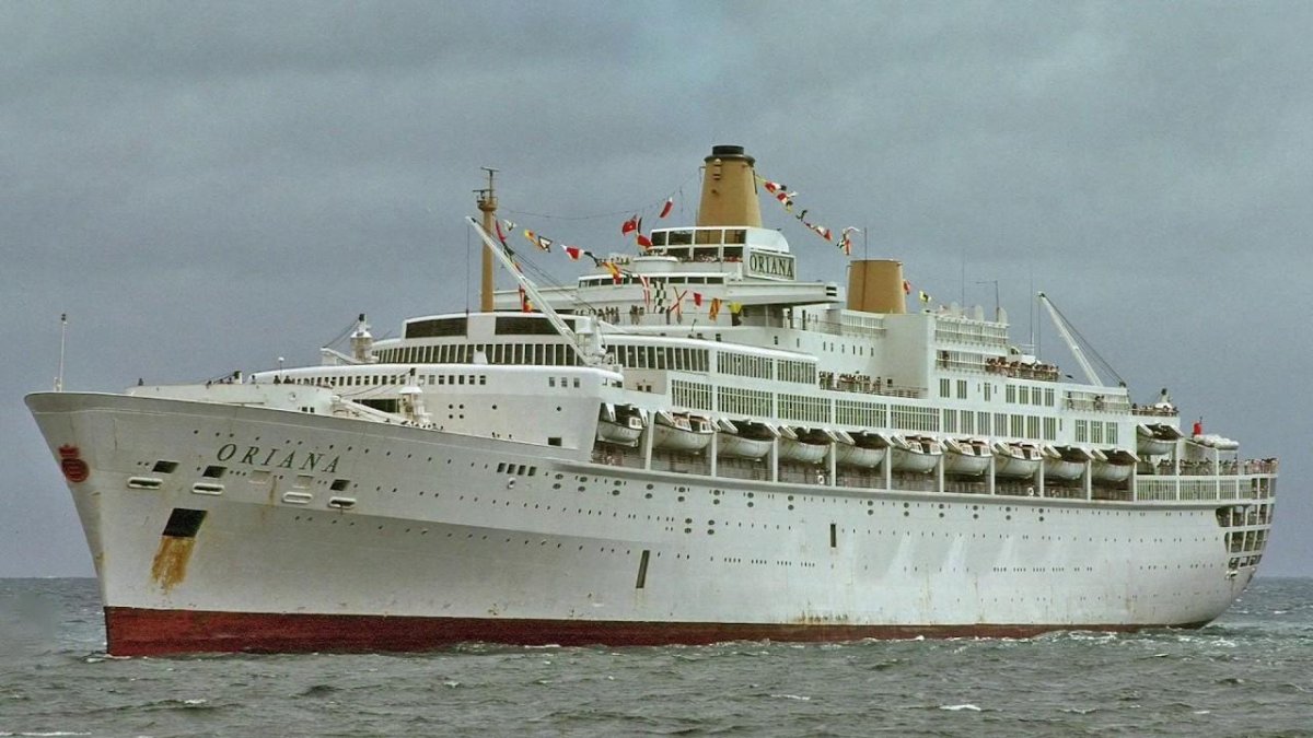 Пассажирский корабль Ориана