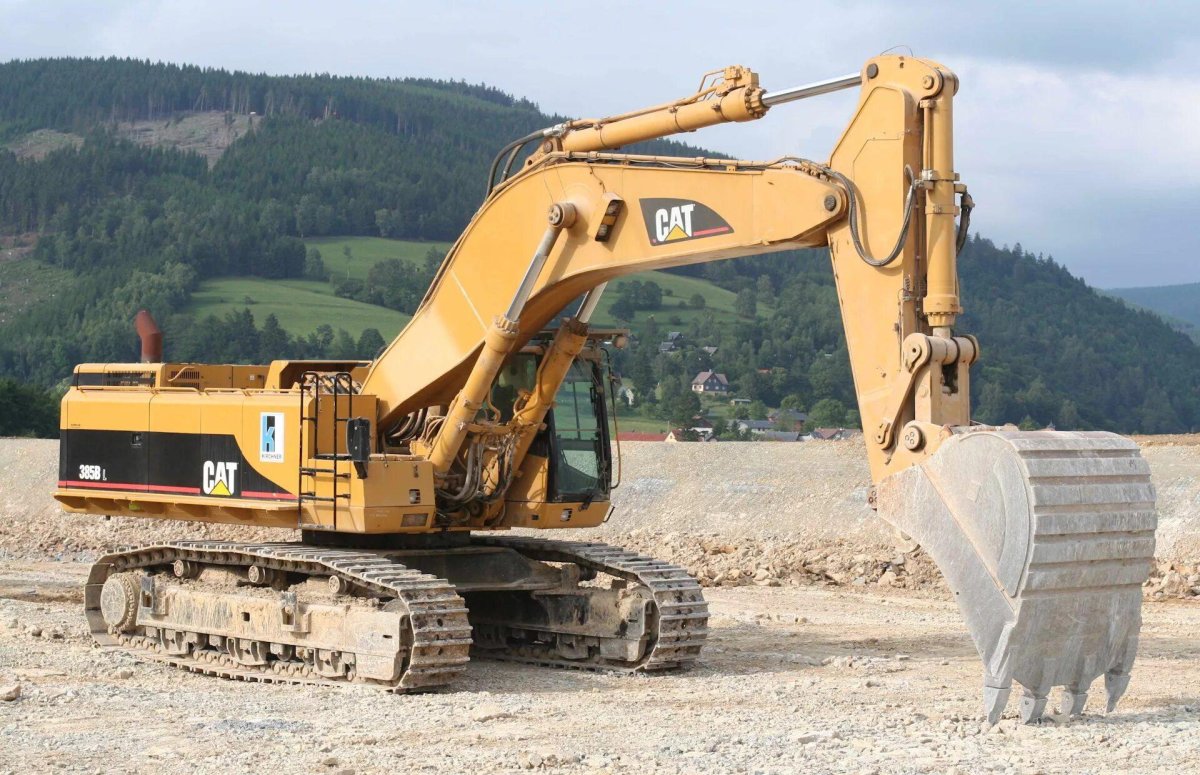 Caterpillar 385