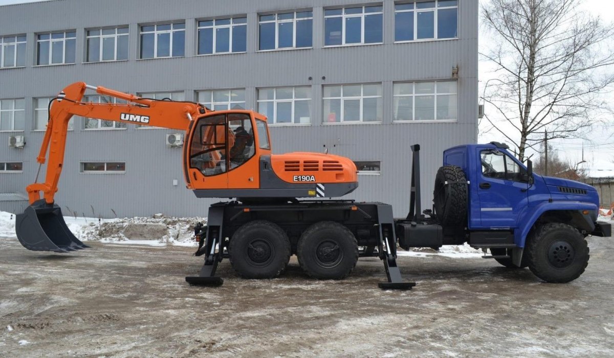 Экскаватор Эксмаш e195a