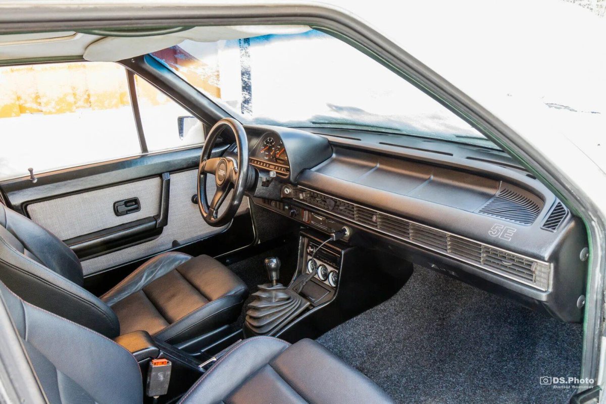 Audi 100 c2