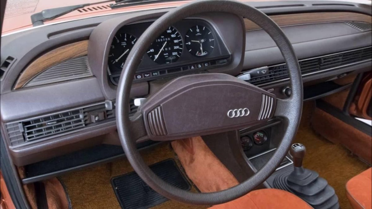 Ауди 100 с2 Авант