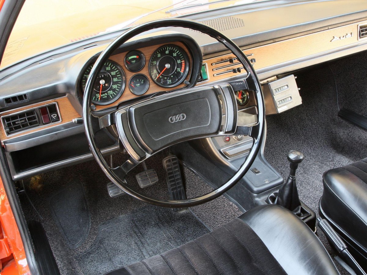 Audi 100 Coupe s