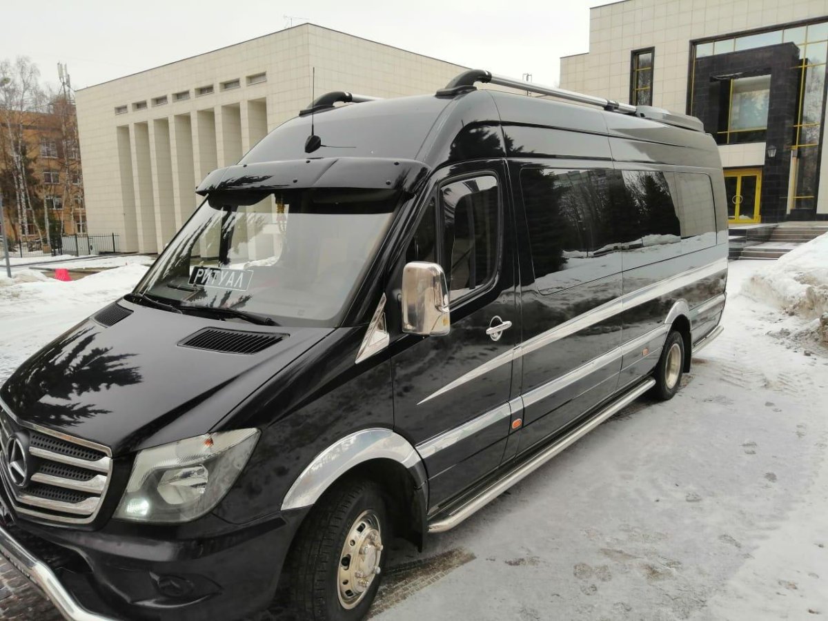 Ритуальный микроавтобус