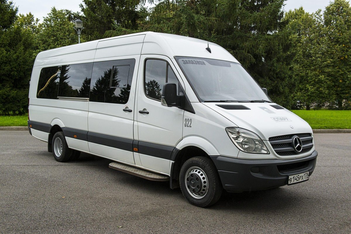 Мерседес Спринтер вид сбоку