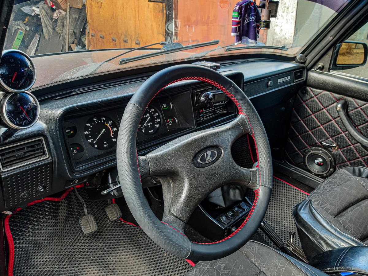 Лада 2107 салон